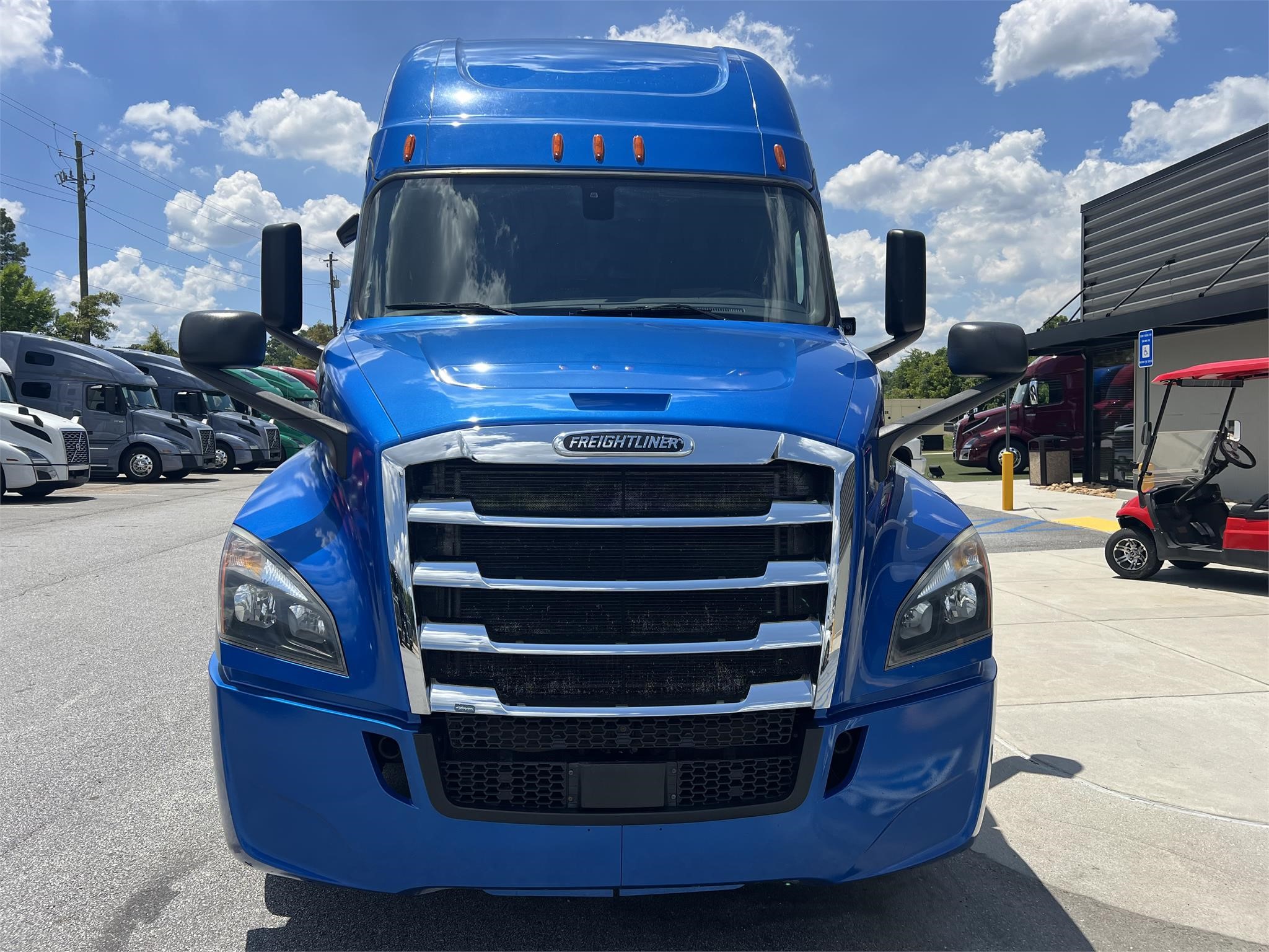 2020 FREIGHTLINER CASCADIA 126 - image 6 of 6