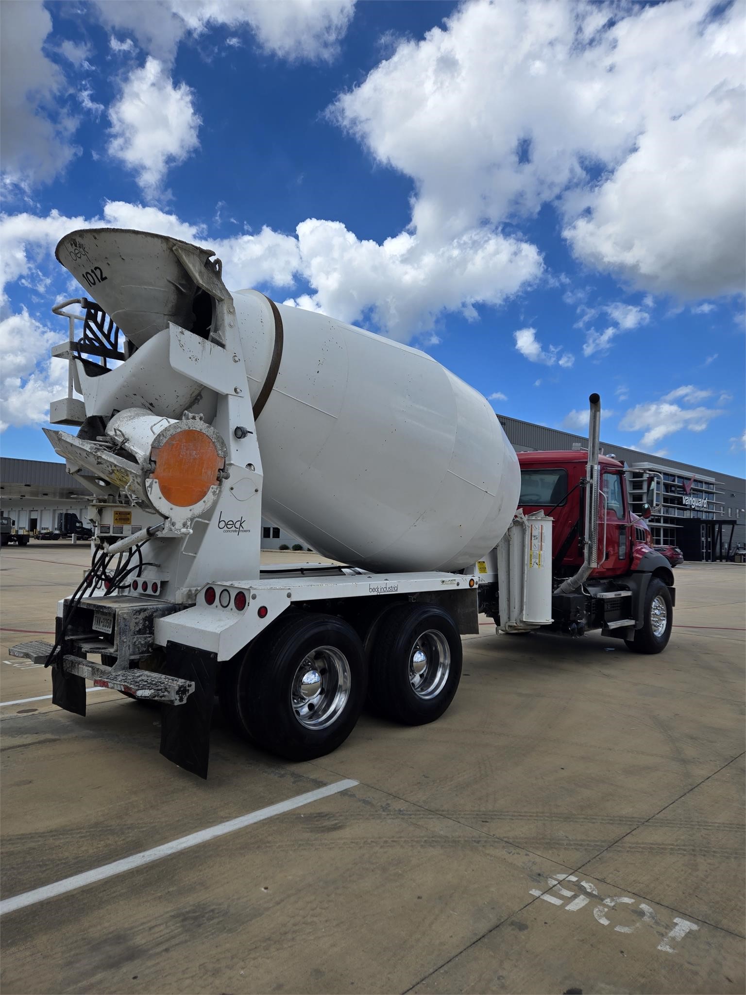 2019 MACK GRANITE 64BR - image 6 of 6