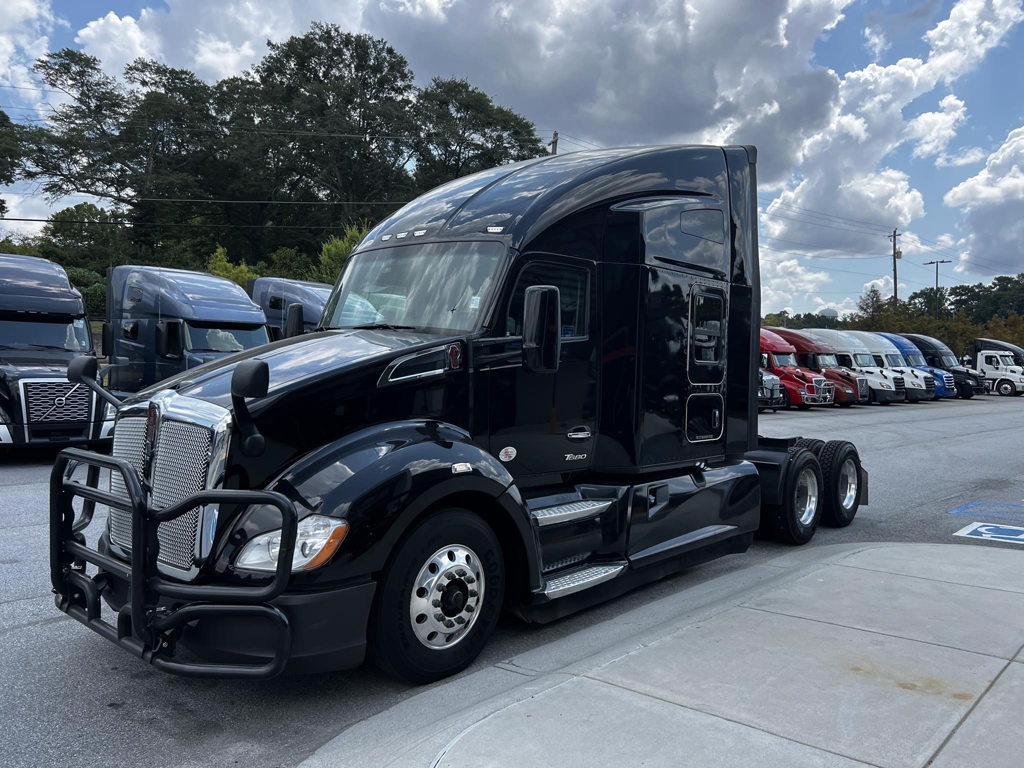 2022 KENWORTH T680 - image 6 of 6