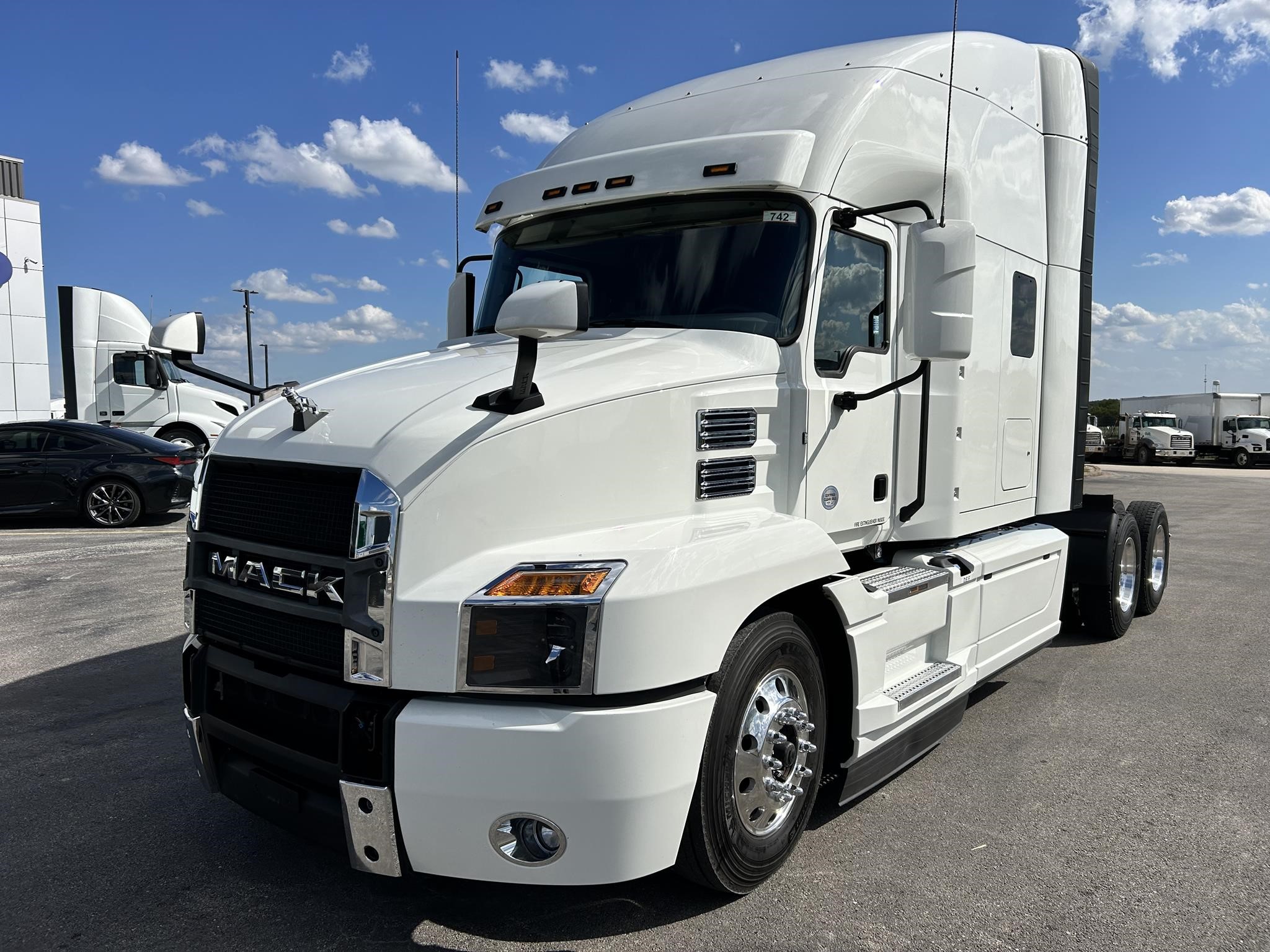 2020 MACK ANTHEM 64T - image 1 of 6