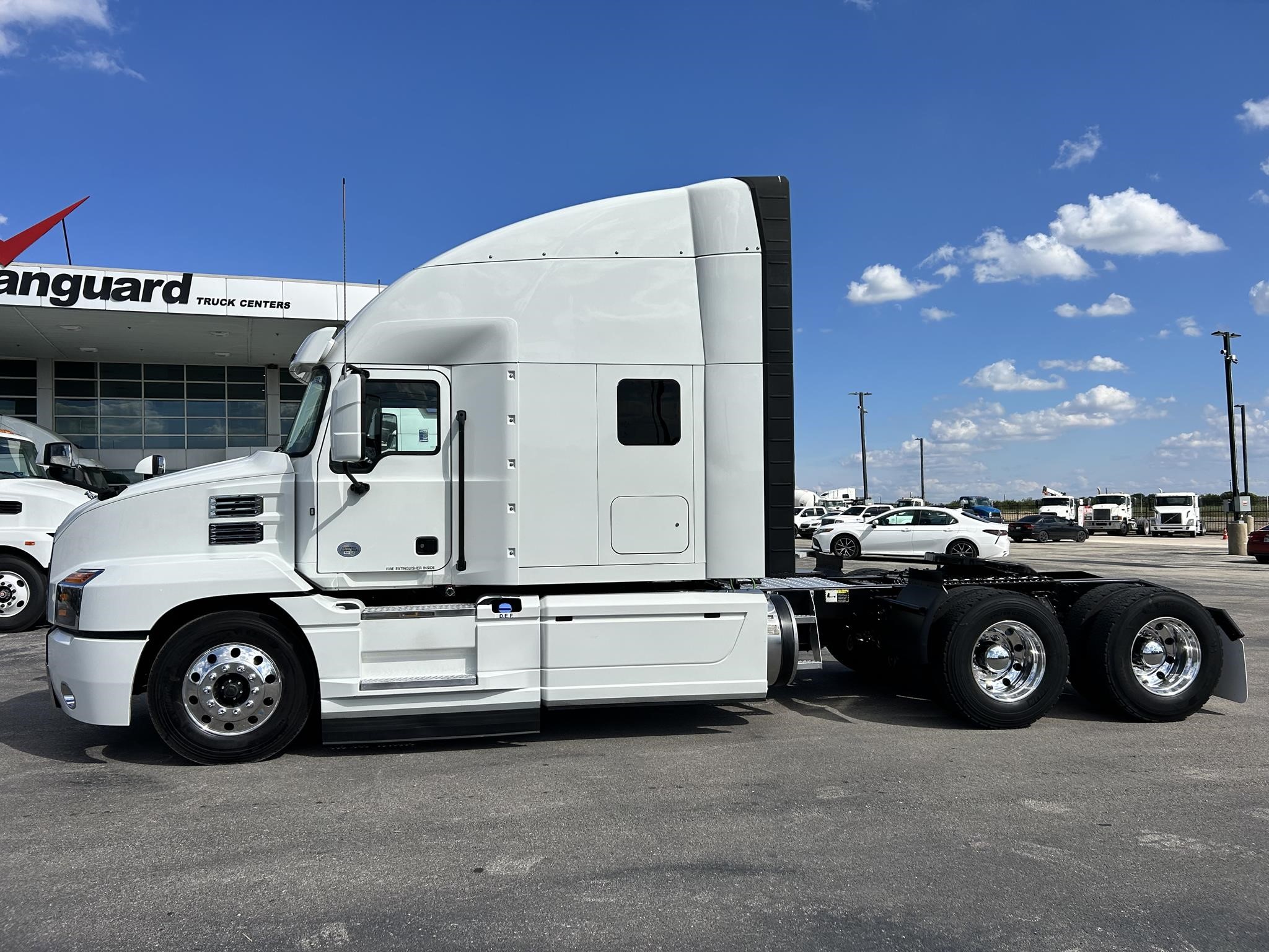 2020 MACK ANTHEM 64T - image 2 of 6