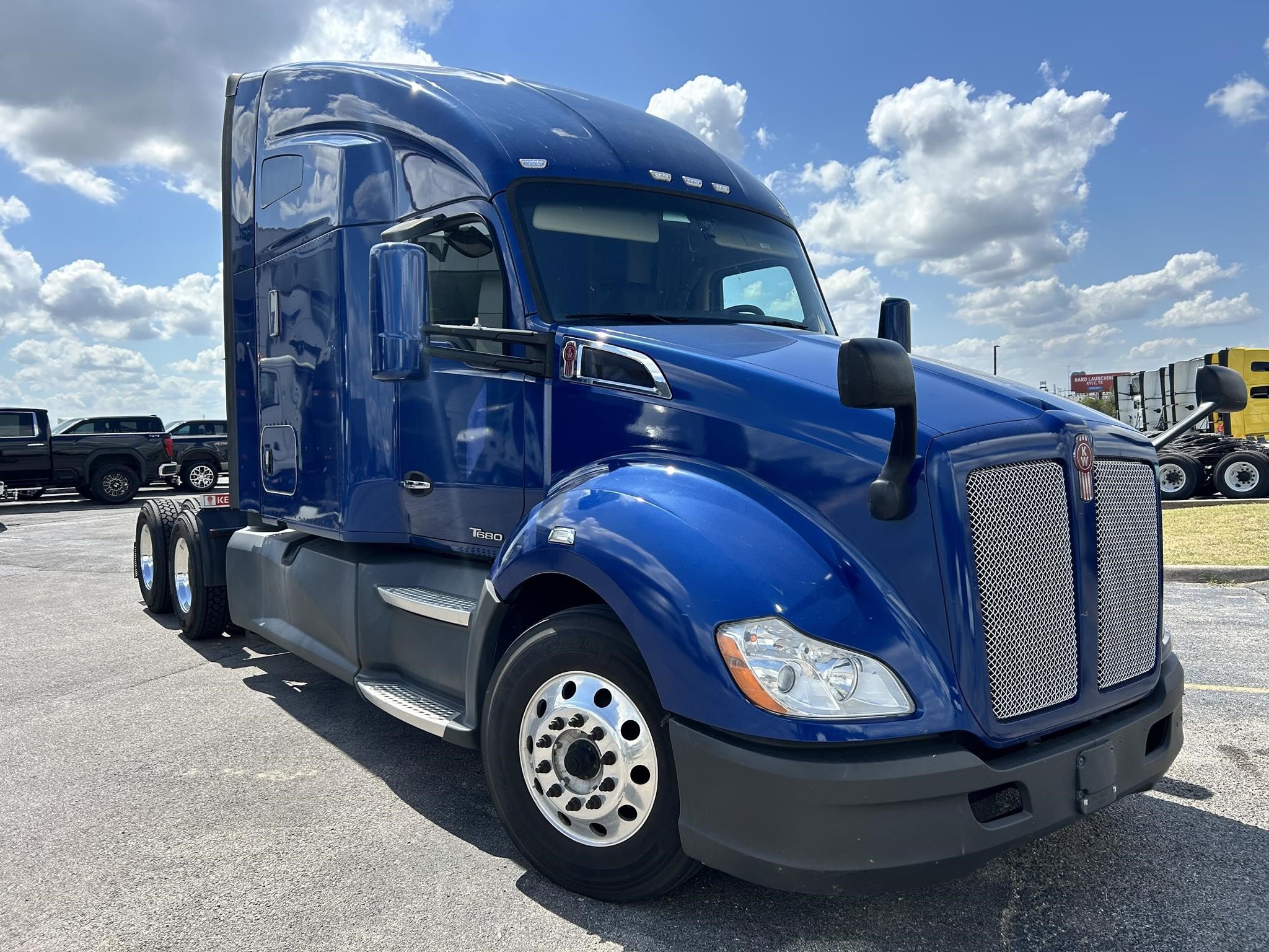 2021 KENWORTH T680 - image 1 of 6