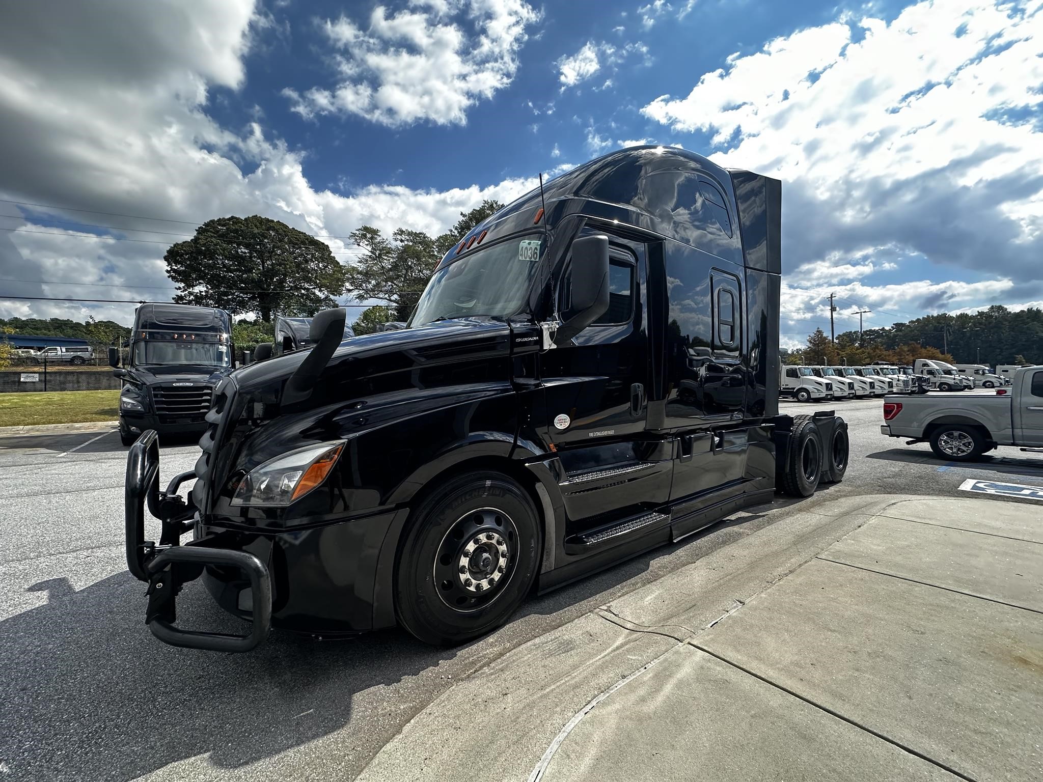 2021 FREIGHTLINER CASCADIA 126 - image 6 of 6