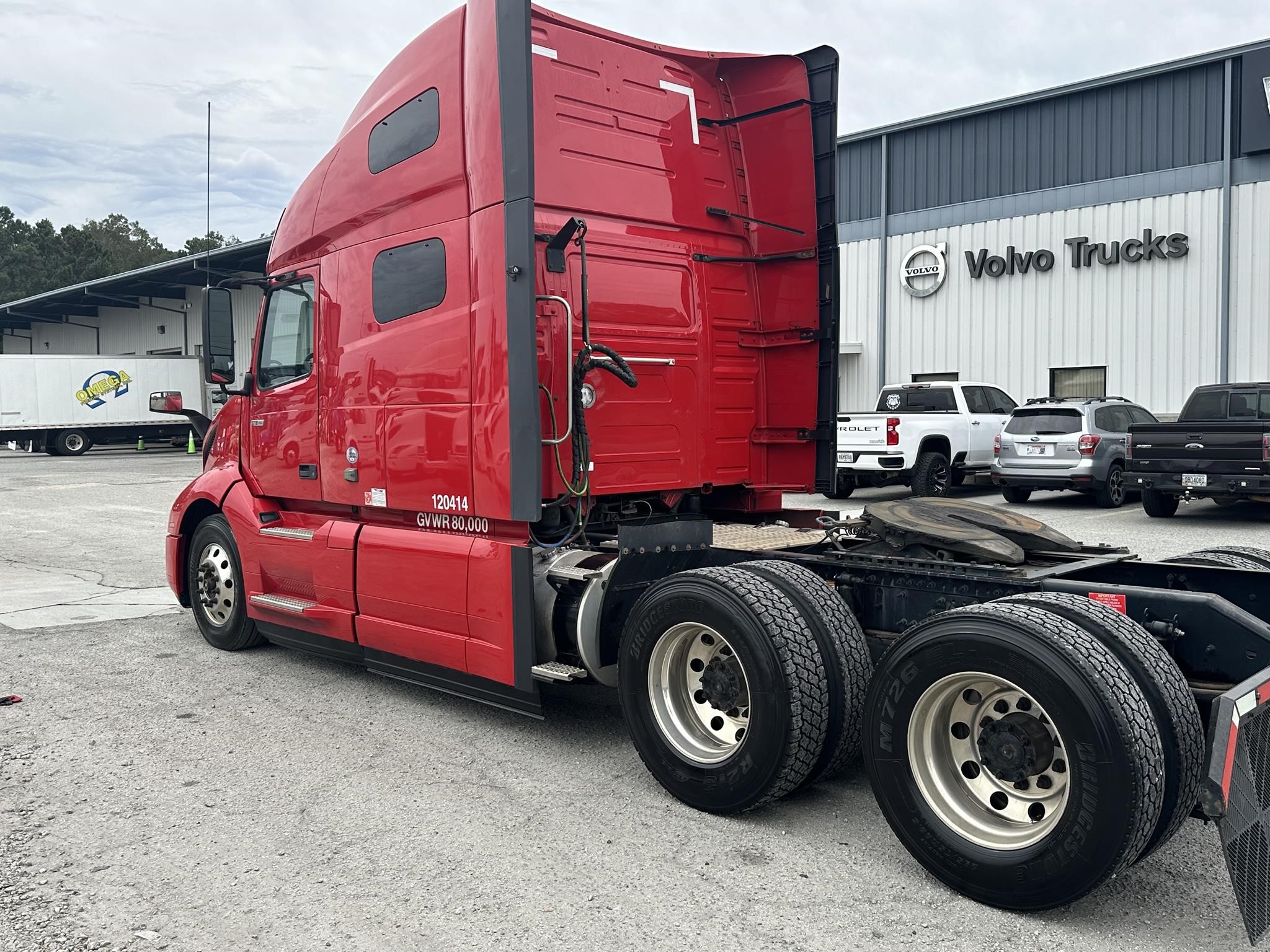 2020 VOLVO VNL64T760 - image 6 of 6