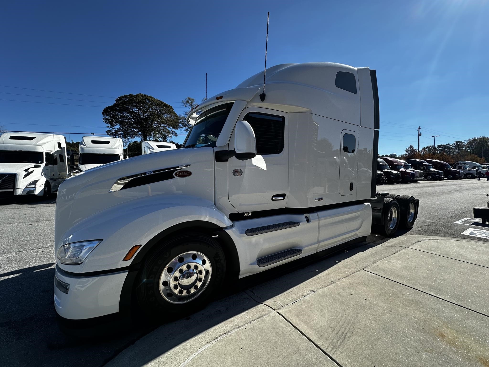 2024 PETERBILT 579 - image 5 of 6