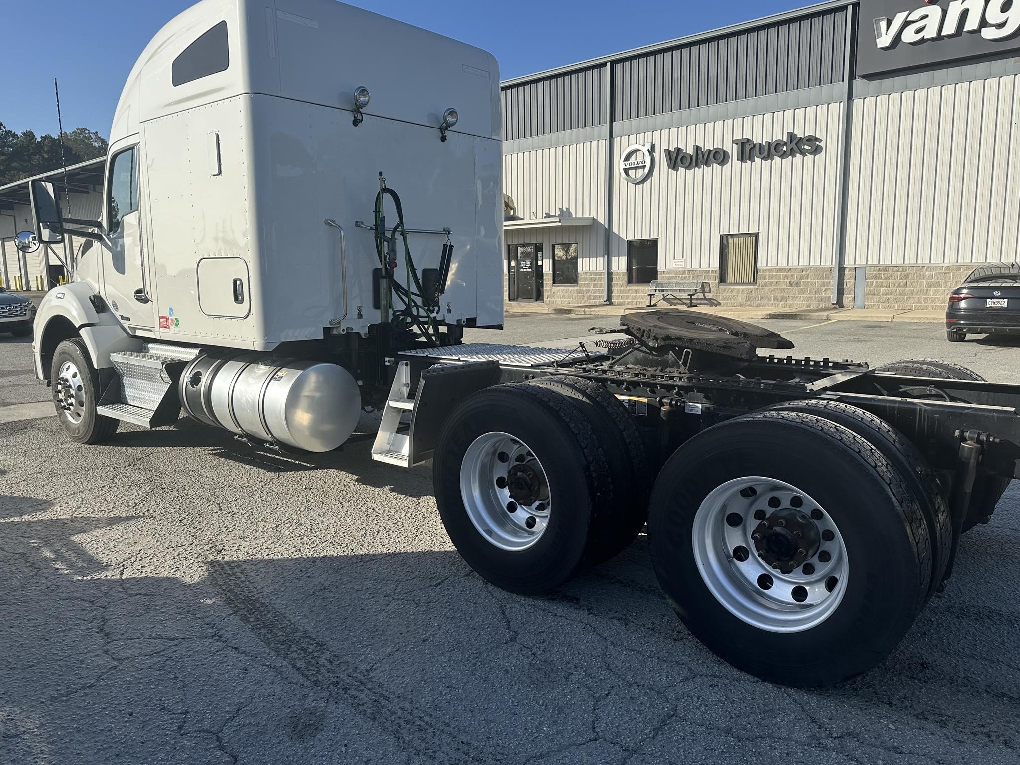 2020 KENWORTH T880 - image 5 of 6