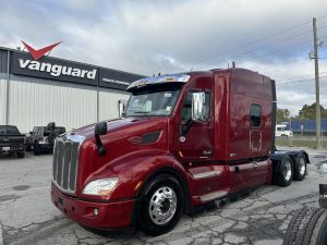 2017 PETERBILT 579 9030632006