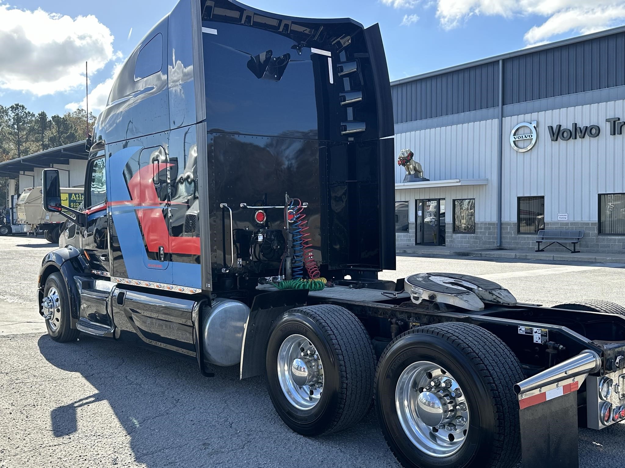 2021 PETERBILT 579 - image 5 of 6