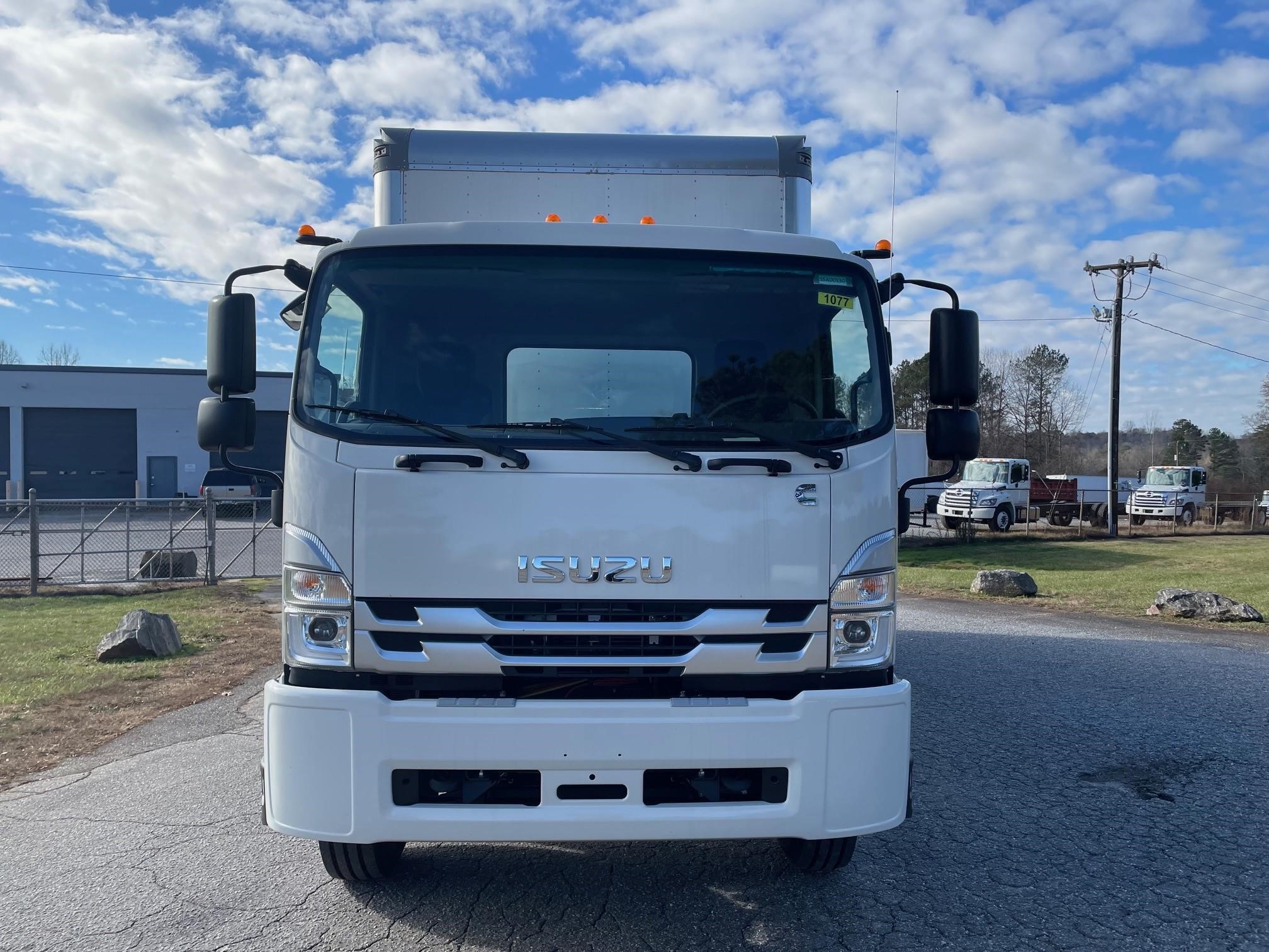 2025 ISUZU FTR - image 2 of 6