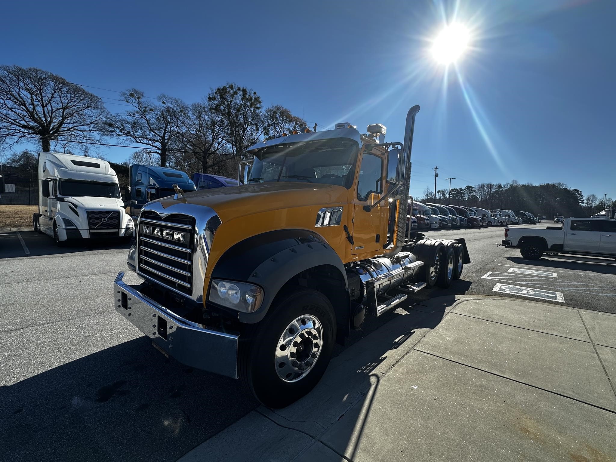 2023 MACK GRANITE 64BT - image 6 of 6