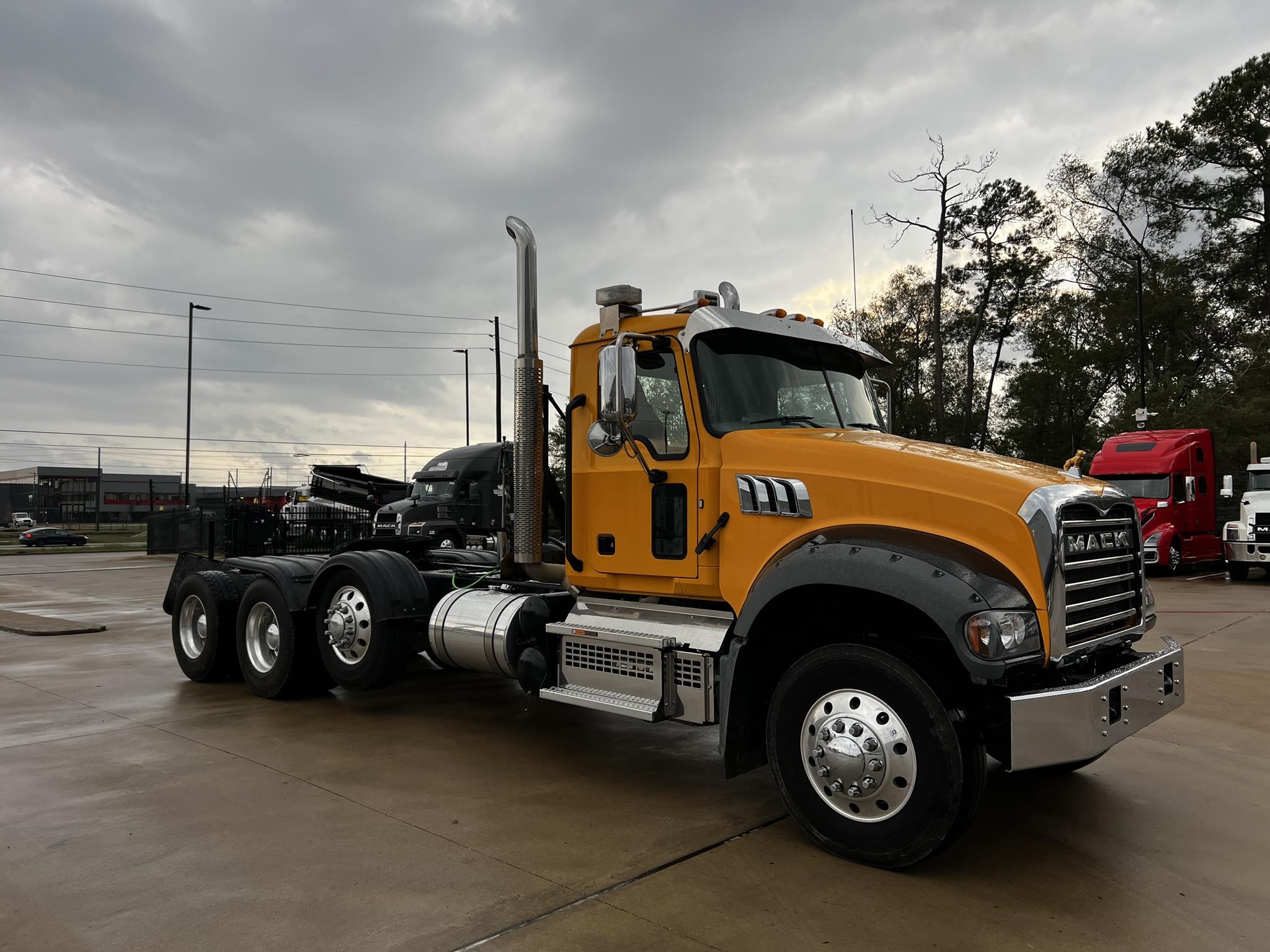 2023 MACK GRANITE 64FT - image 3 of 6