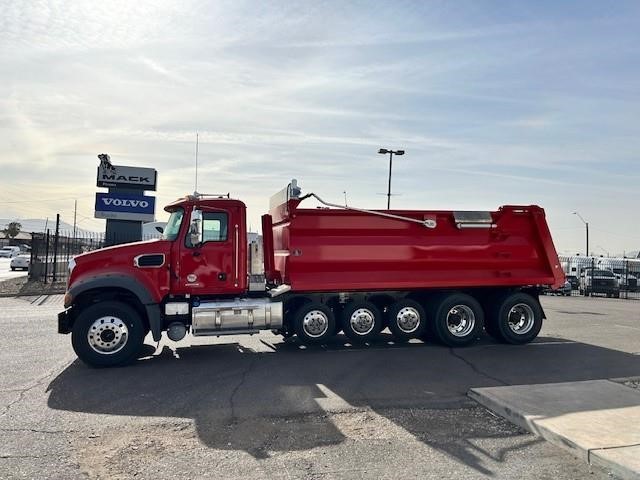 2025 MACK GRANITE 64FR - image 3 of 6