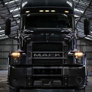Vanguard Truck Centers
